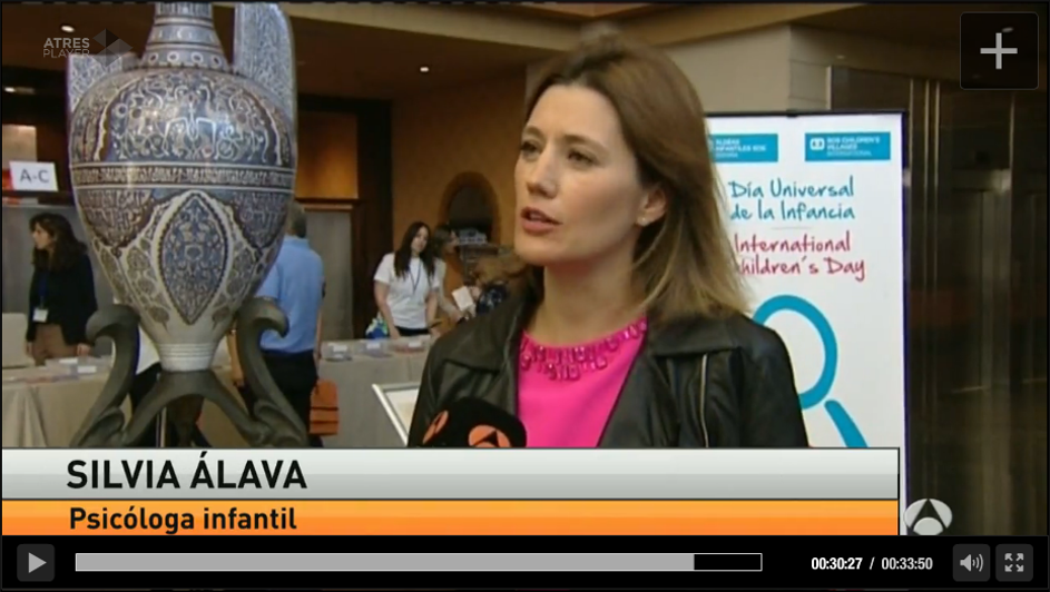 Silvia Álava - Noticias Antena 3 - 19112015